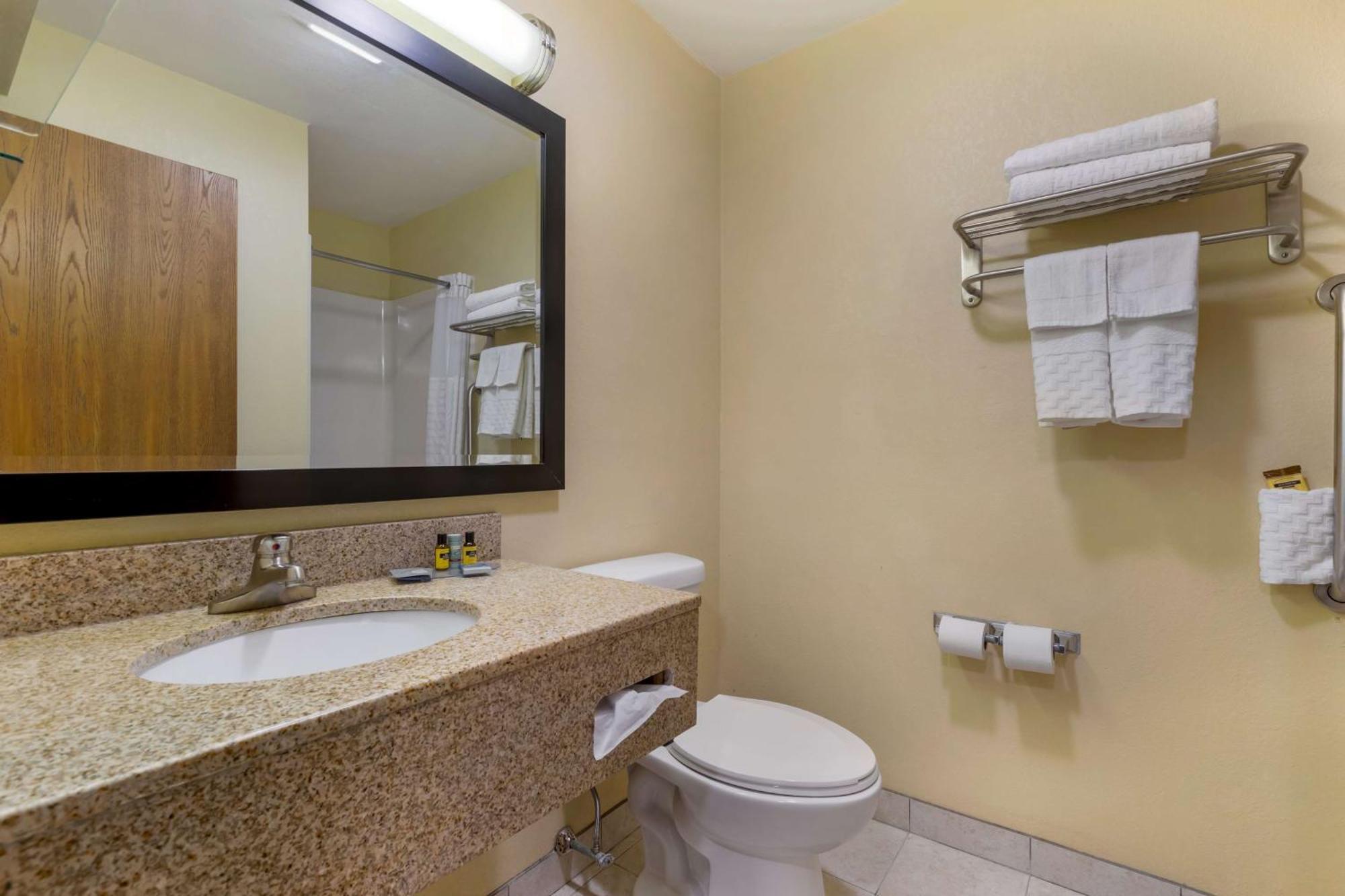 Best Western Plus Altoona Inn Kültér fotó